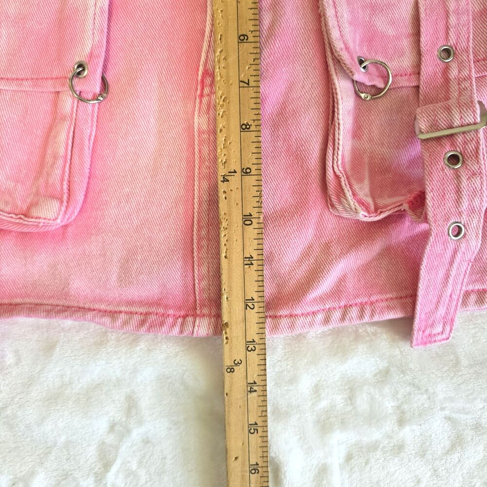 Fashion Nova Trisha Mineral Wash Cargo Pink Mini Skirt Women's Size Large - Picture 6 of 7